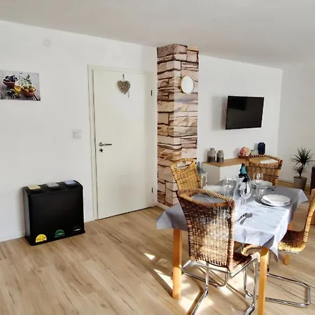 Διαμέρισμα Gaestehaus Kinzigtal Monteur- Und Hasselroth