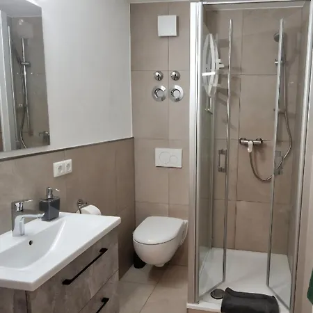 Gaestehaus Kinzigtal Monteur- Und Lägenhet